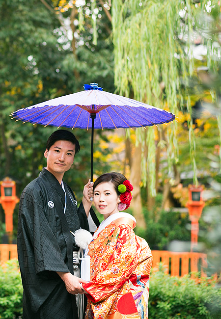 京都前撮り】相良刺繍の色打掛 | 京都の和装前撮り「華結び」